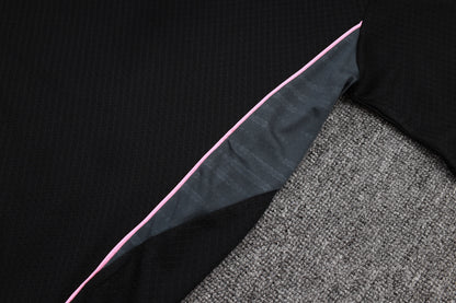 CAMISETA Y PANTALÓN CORTO ENTRENAMIENTO JUVENTUS 25/26