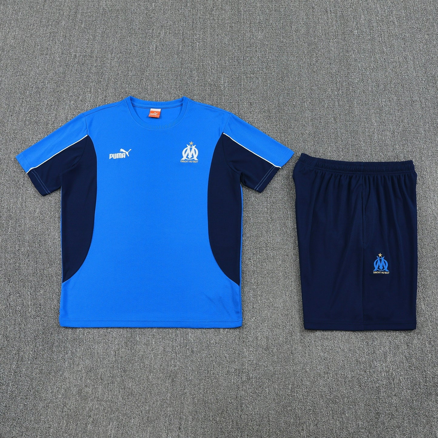 CAMISETA Y PANTALÓN CORTO ENTRENAMIENTO OLYMPIQUE DE MARSEILLE 25/26