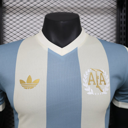 CAMISETA CONMEMORATIVA ARGENTINA 25/26- VERSIÓN JUGADOR