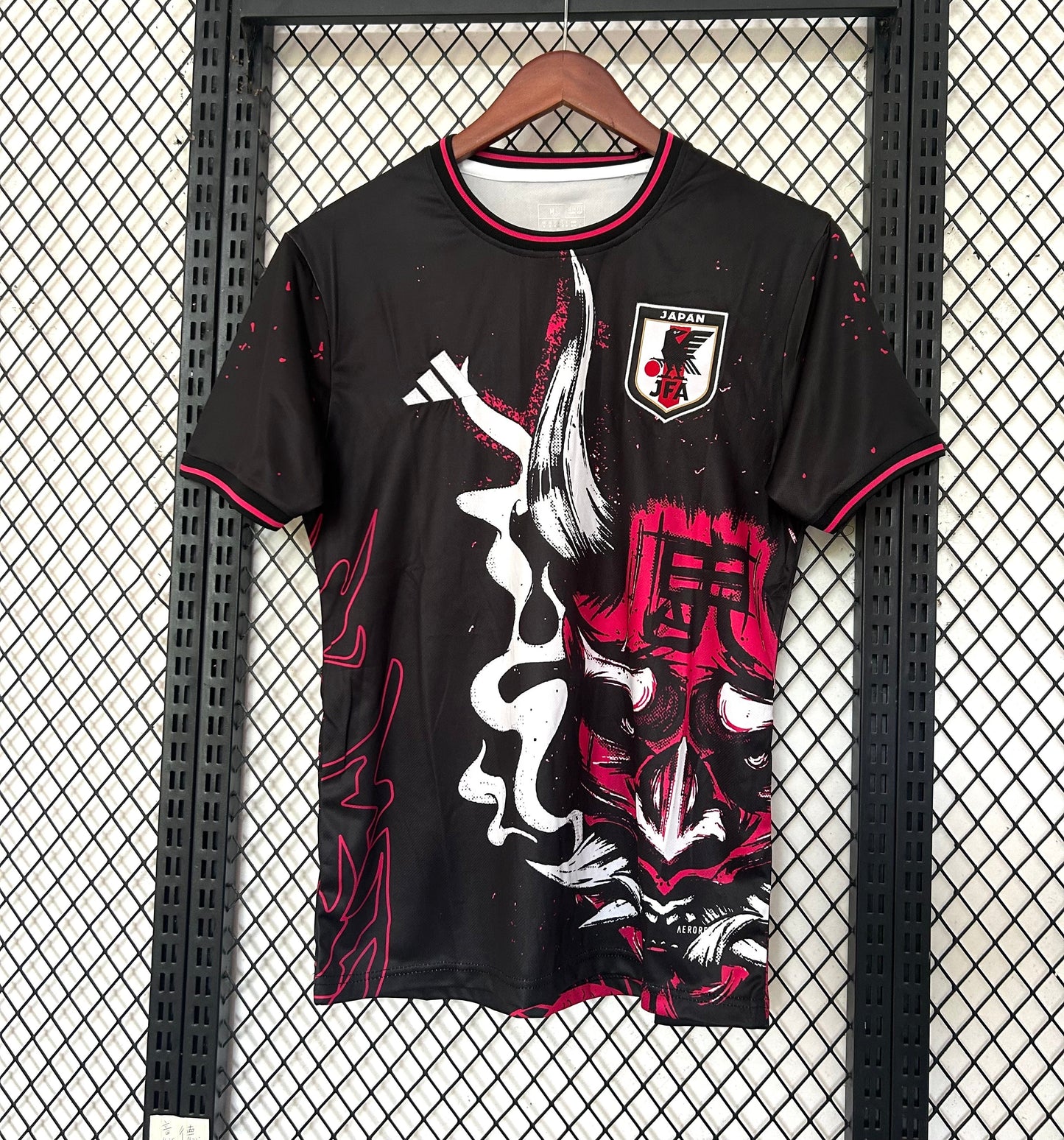 CAMISETA JAPON EDICIÓN ESPECIAL DRAGON BALL 25/26