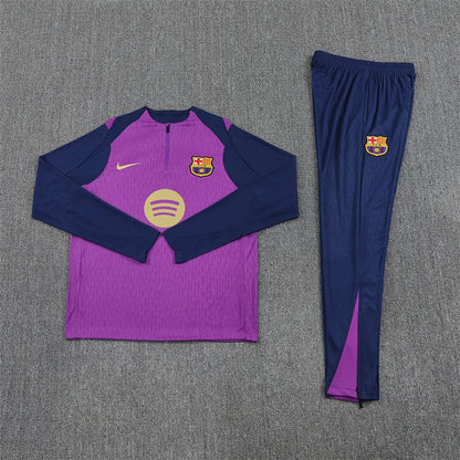 CONJUNTO DE ENTRENAMIENTO BARCELONA 25/26 HALF ZIP – HOMBRE