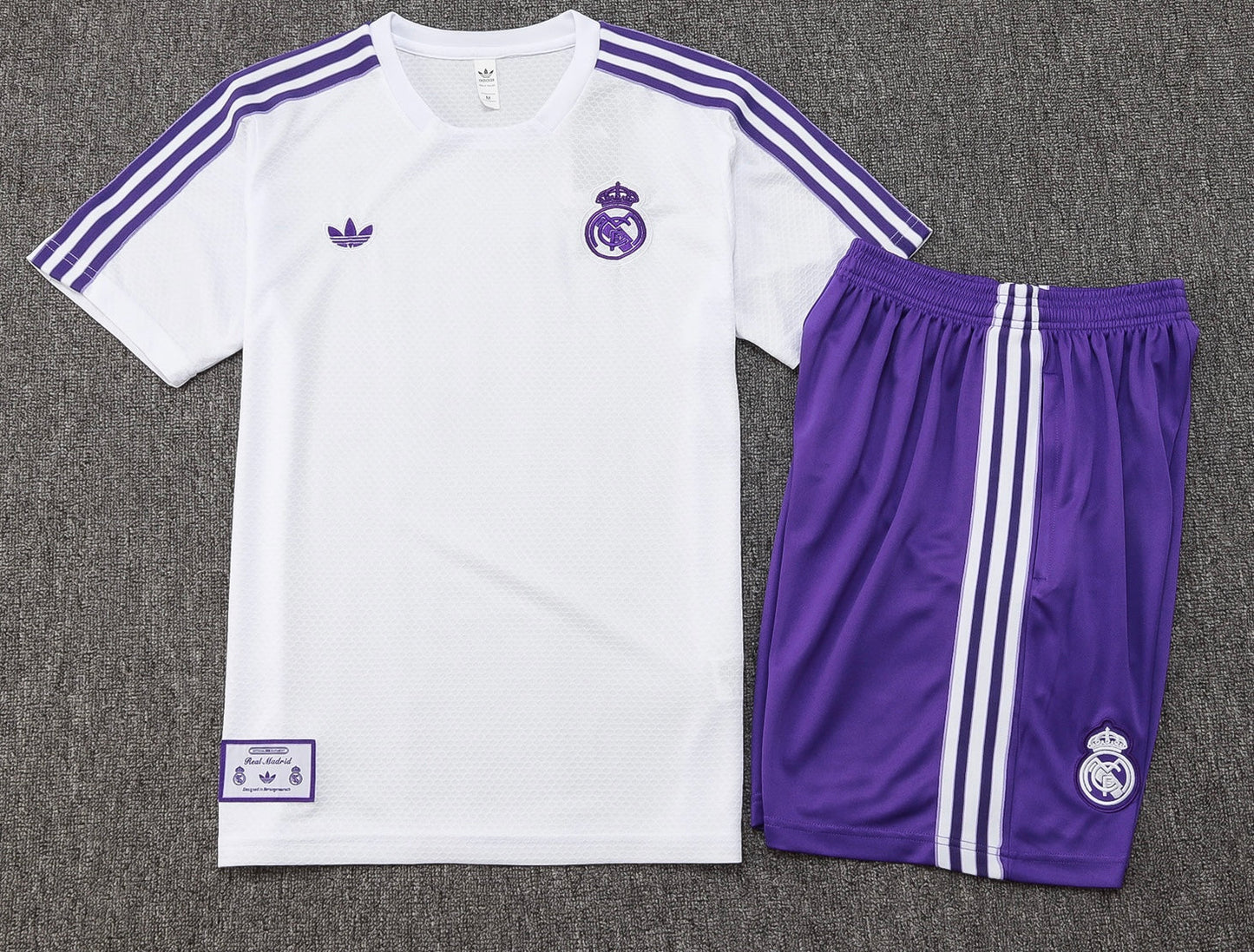 CAMISETA Y PANTALÓN CORTO ENTRENAMIENTO REAL MADRID 25/26