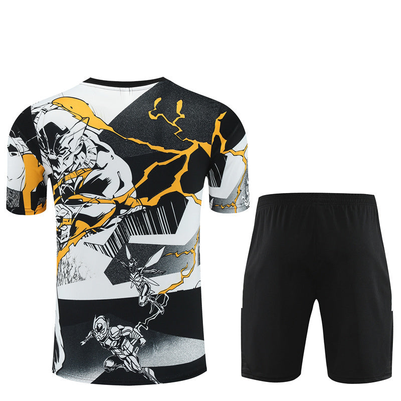 CAMISETA Y PANTALÓN CORTO ENTRENAMIENTO REAL MADRID MARVEL 25/26