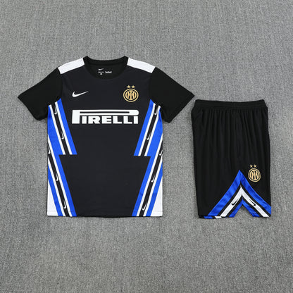 CAMISETA Y PANTALÓN CORTO ENTRENAMIENTO INTER 25/26