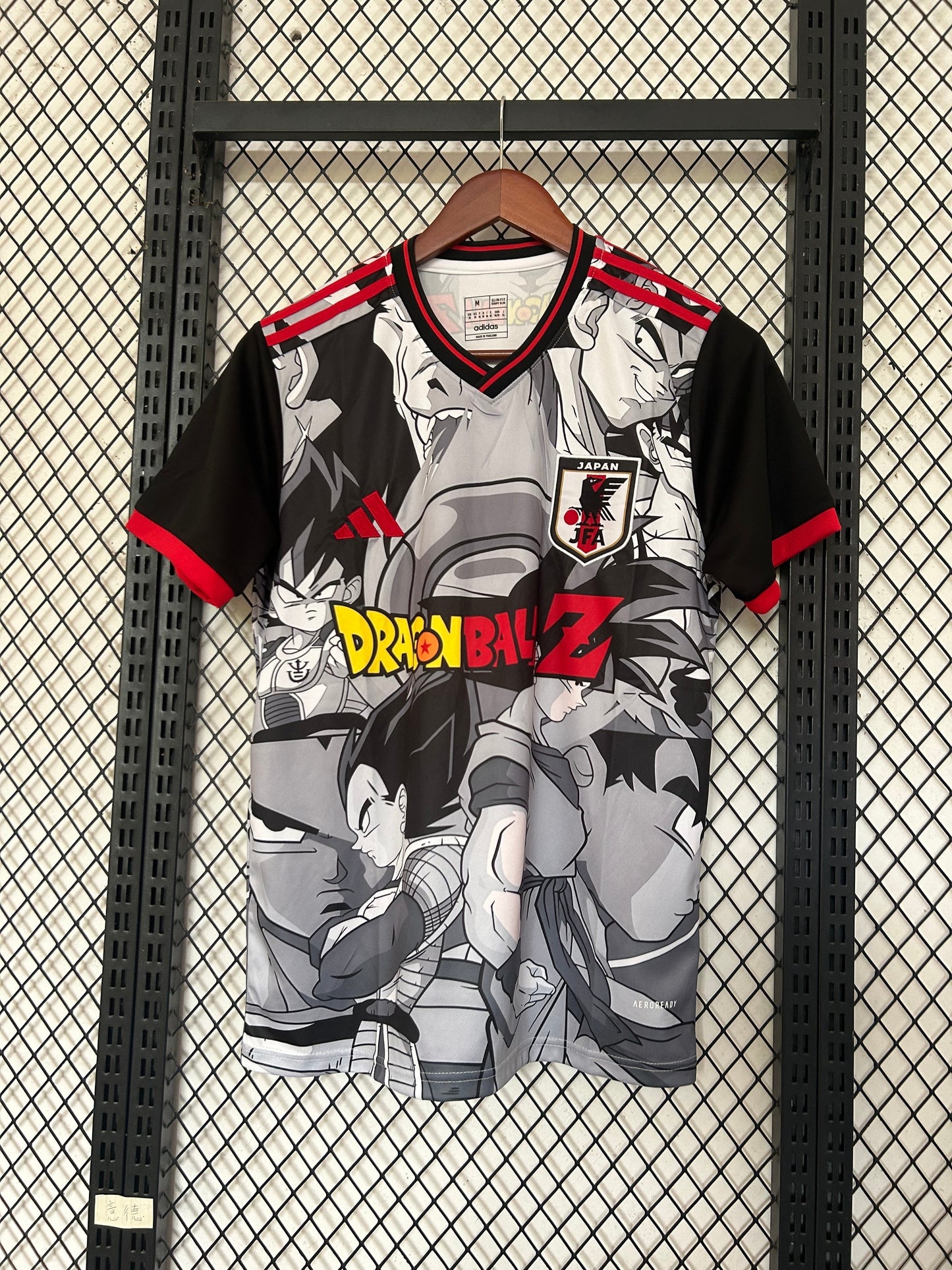 CAMISETA JAPON EDICIÓN ESPECIAL DRAGON BALL 25/26
