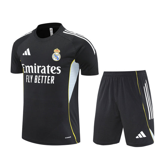 CAMISETA Y PANTALÓN CORTO ENTRENAMIENTO REAL MADRID 25/26