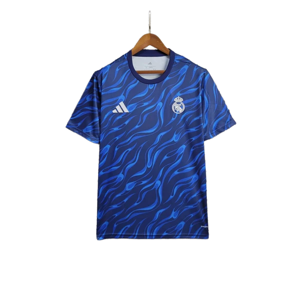 Camiseta de fútbol Real Madrid azul diseño exclusivo, venta online en Reino del Futbol