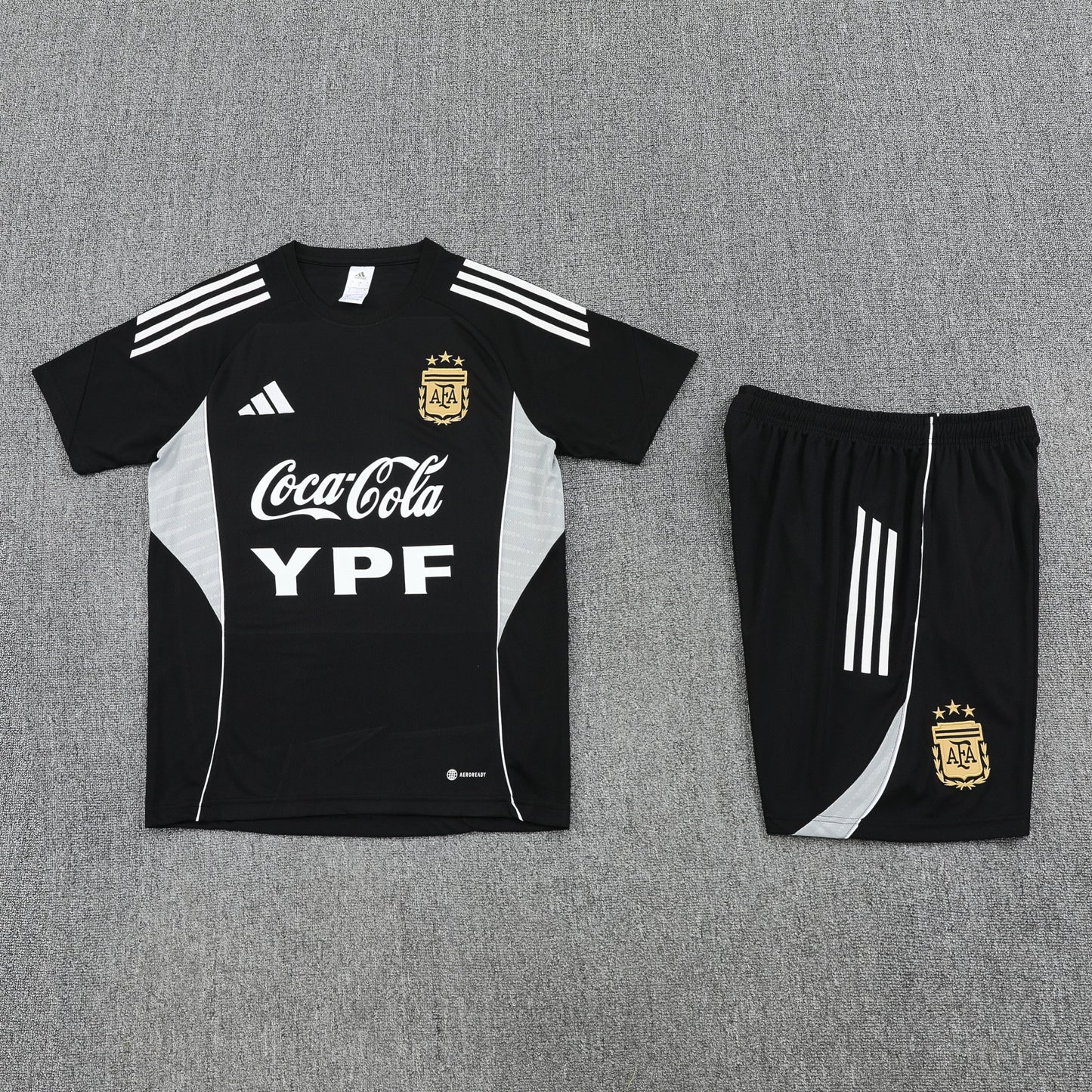 CAMISETA Y PANTALÓN ENTRENAMIENTO ARGENTINA 25/26