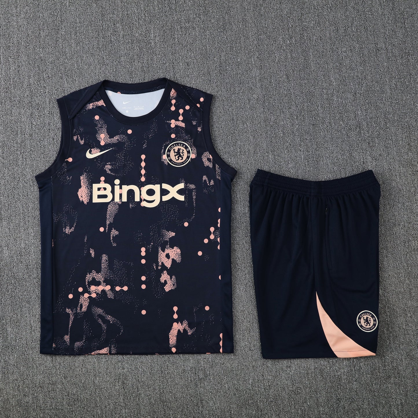 CAMISETA Y PANTALÓN CORTO ENTRENAMIENTO CHELSEA 25/26