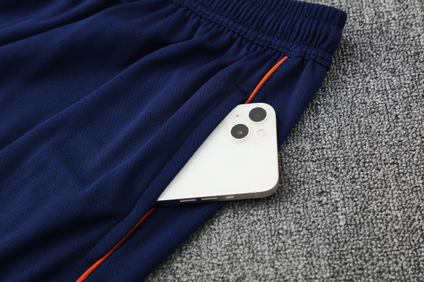 CAMISETA Y PANTALÓN CORTO ENTRENAMIENTO OLYMPIQUE DE MARSEILLE 25/26