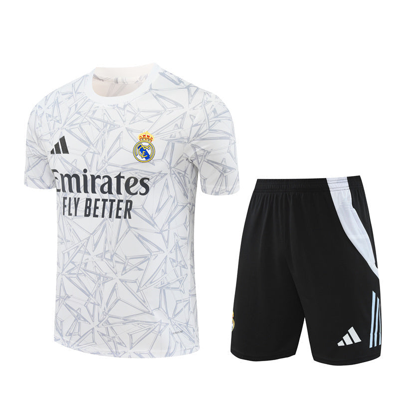 CAMISETA Y PANTALONES CORTOS NIÑOS REAL MADRID 24/25