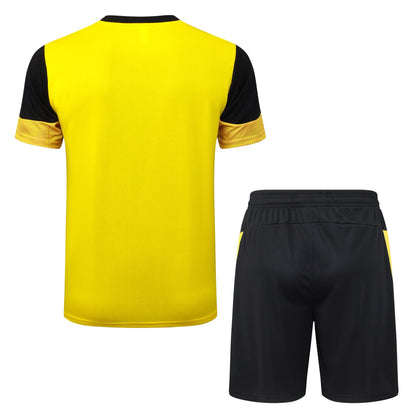 CAMISETA Y PANTALÓN CORTO ENTRENAMIENTO BORUSSIA DORTMUND 25/26