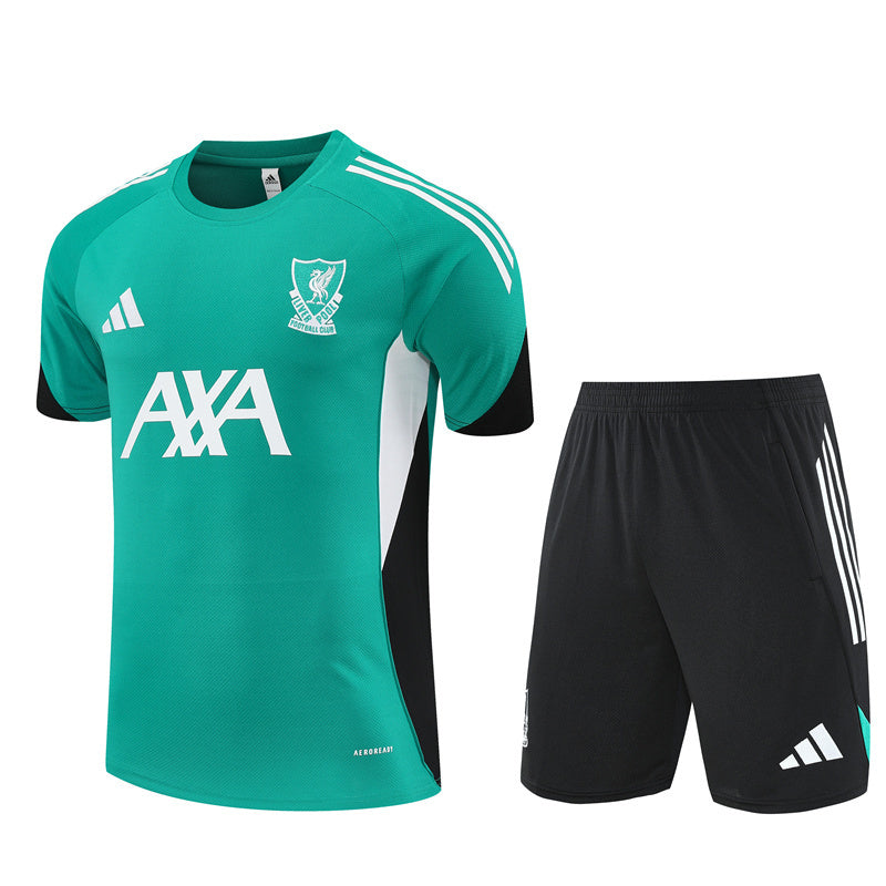 CAMISETA Y PANTALÓN ENTRENAMIENTO LIVERPOOL 25/26