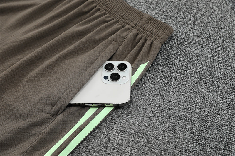 CAMISETA Y PANTALÓN CORTO ENTRENAMIENTO REAL MADRID 25/26
