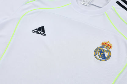 CAMISETA Y PANTALÓN CORTO ENTRENAMIENTO REAL MADRID 25/26
