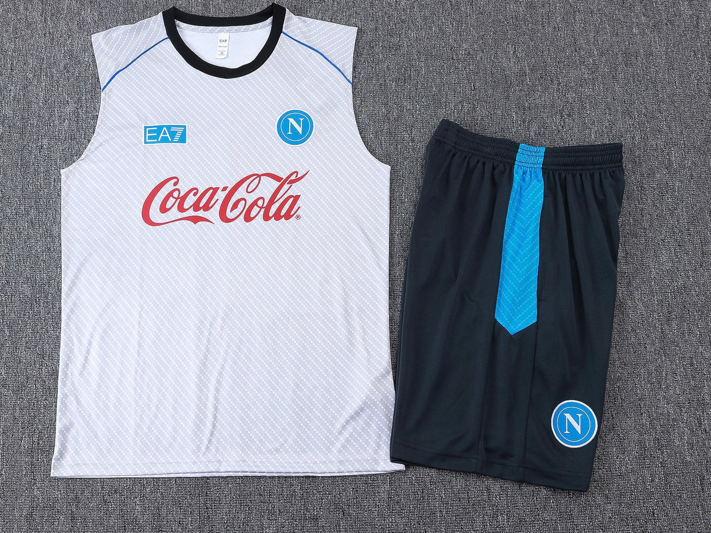 CAMISETA Y PANTALÓN CORTO ENTRENAMIENTO SSC NAPOLI 25/26