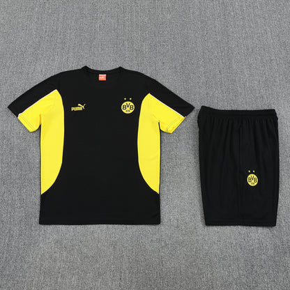 CAMISETA Y PANTALÓN CORTO ENTRENAMIENTO BORUSSIA DORTMUND 25/26