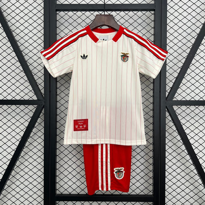 CAMISETA Y PANTANOLES CORTOS NIÑO BENFICA EDICIÓN ESPECIAL 25/26