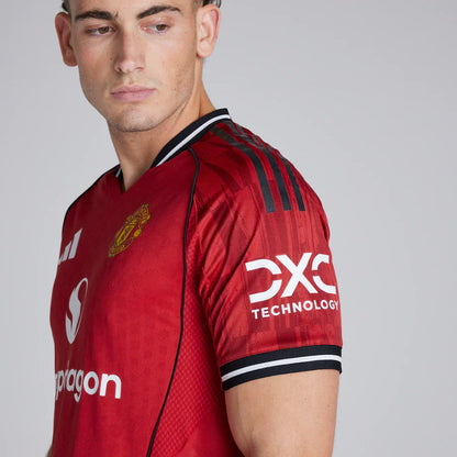CAMISETA MANCHESTER UNITED HOME JUGADOR 25/26