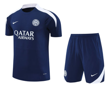 CAMISETA Y PANTALÓN CORTO ENTRENAMIENTO INTER 25/26