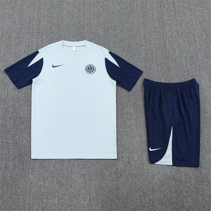 CAMISETA Y PANTALÓN CORTO ENTRENAMIENTO INTER NINO 25/26