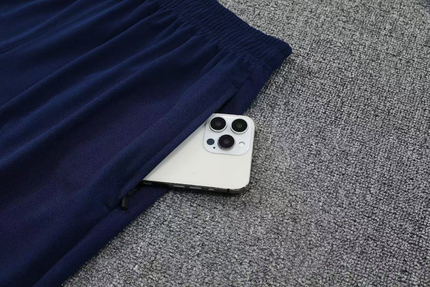 CAMISETA Y PANTALÓN REAL MADRID 25/26