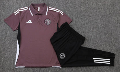 CAMISETA Y PANTALÓN MANCHESTER UNITED 25/26