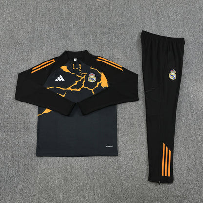 CHANDAL NIÑO REAL MADRID 25/26