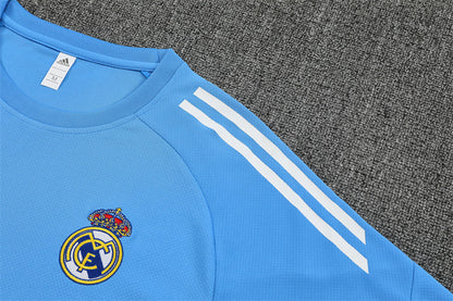 CAMISETA Y PANTALÓN CORTO ENTRENAMIENTO REAL MADRID 25/26
