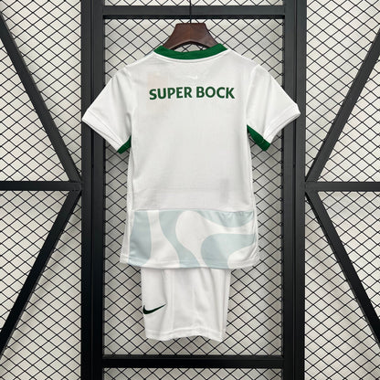 CAMISETA Y PANTANOLES CORTOS NIÑO SPORTING AWAY 25/26