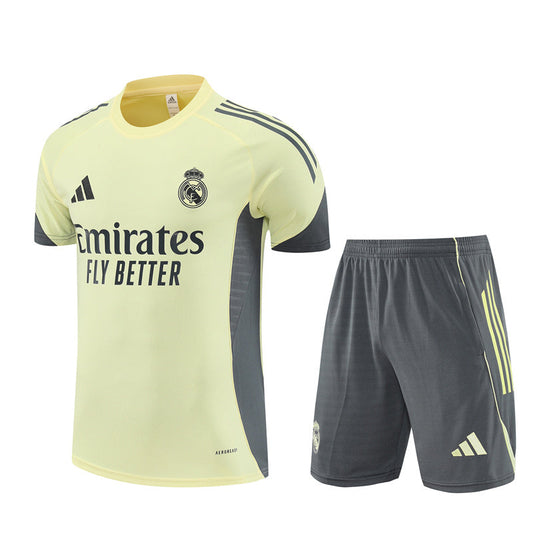 CAMISETA Y PANTALÓN CORTO ENTRENAMIENTO REAL MADRID 25/26