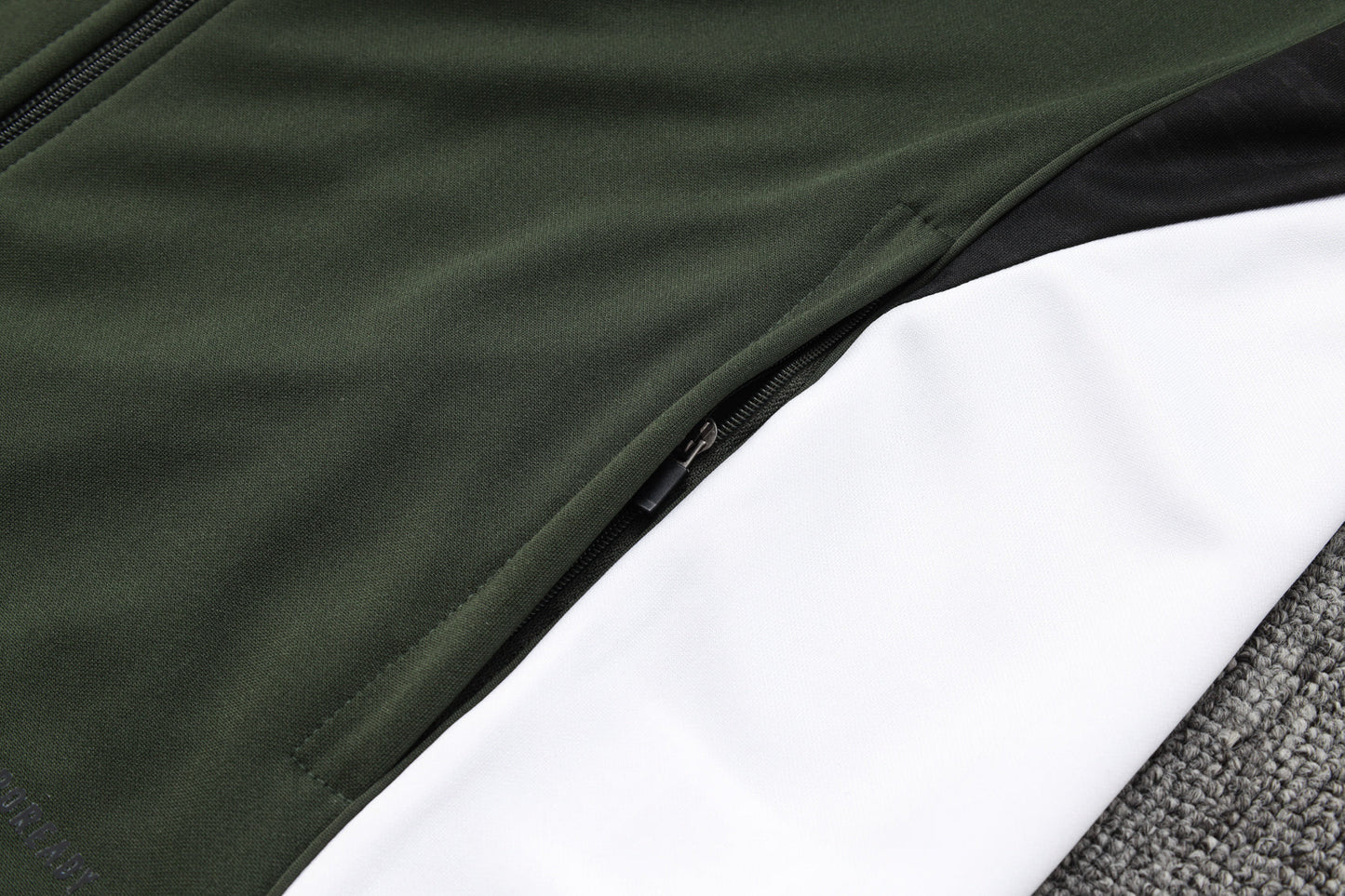 CHÁNDAL BAYERN NIÑO 25/26