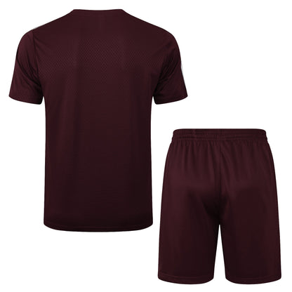 CAMISETA Y PANTALÓN CORTO ENTRENAMIENTO AJAX 25/26