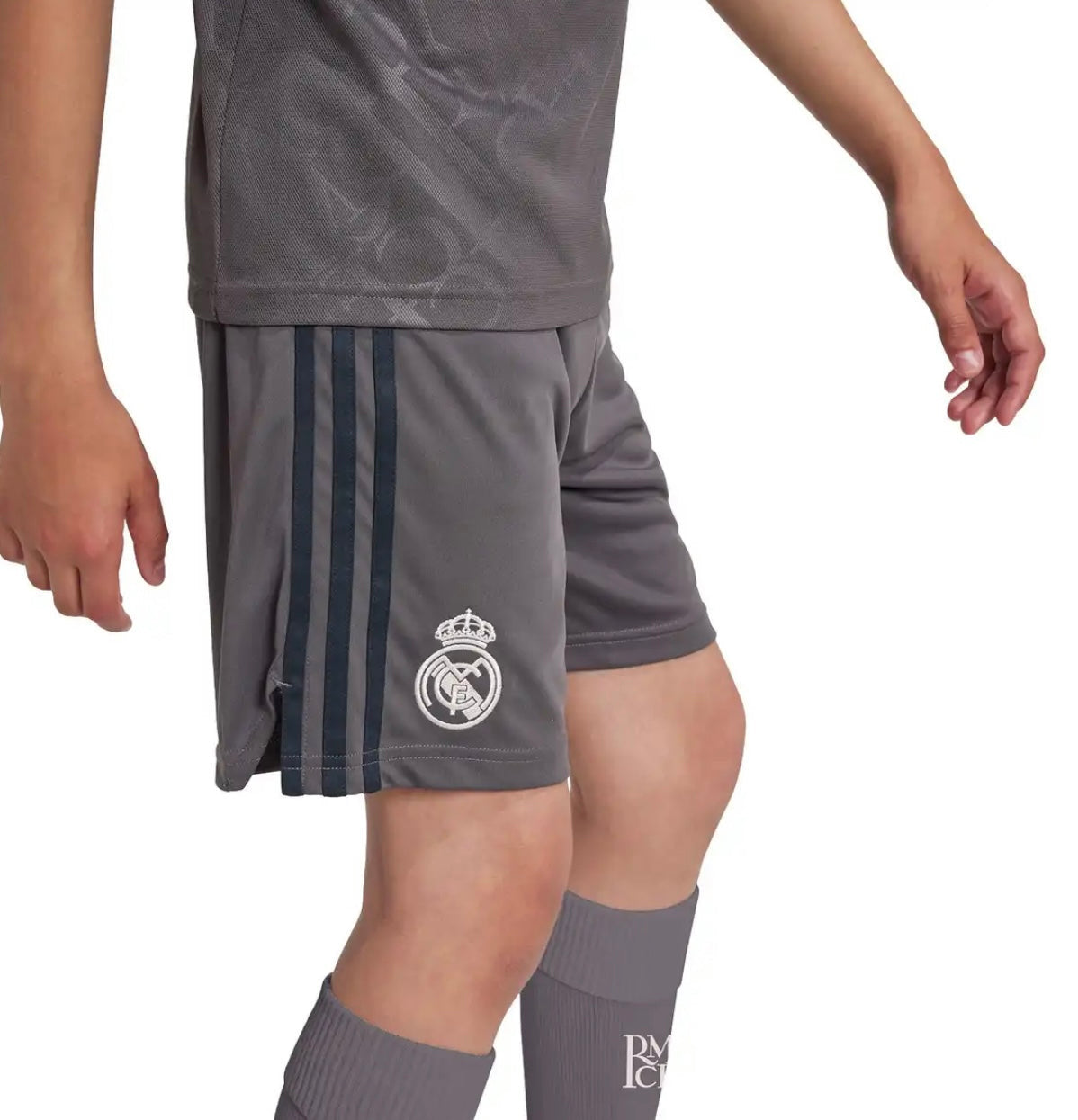 CAMISETA Y PANTALONES CORTOS NIÑOS REAL MADRID THIRD 24/25