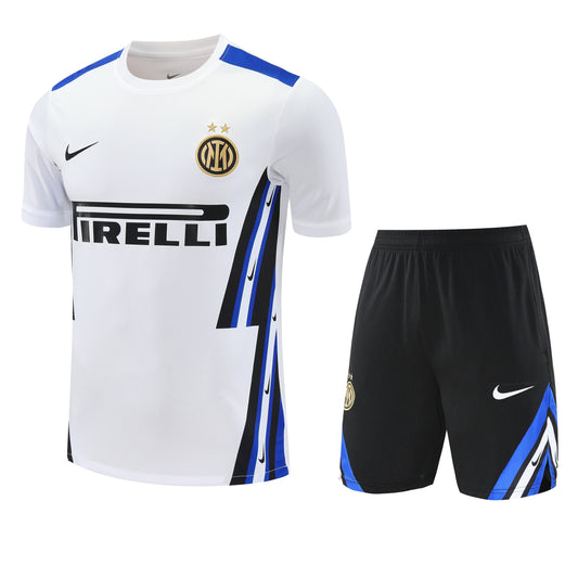 CAMISETA Y PANTALÓN CORTO ENTRENAMIENTO INTER 25/26