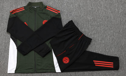 CHÁNDAL BAYERN NIÑO 25/26