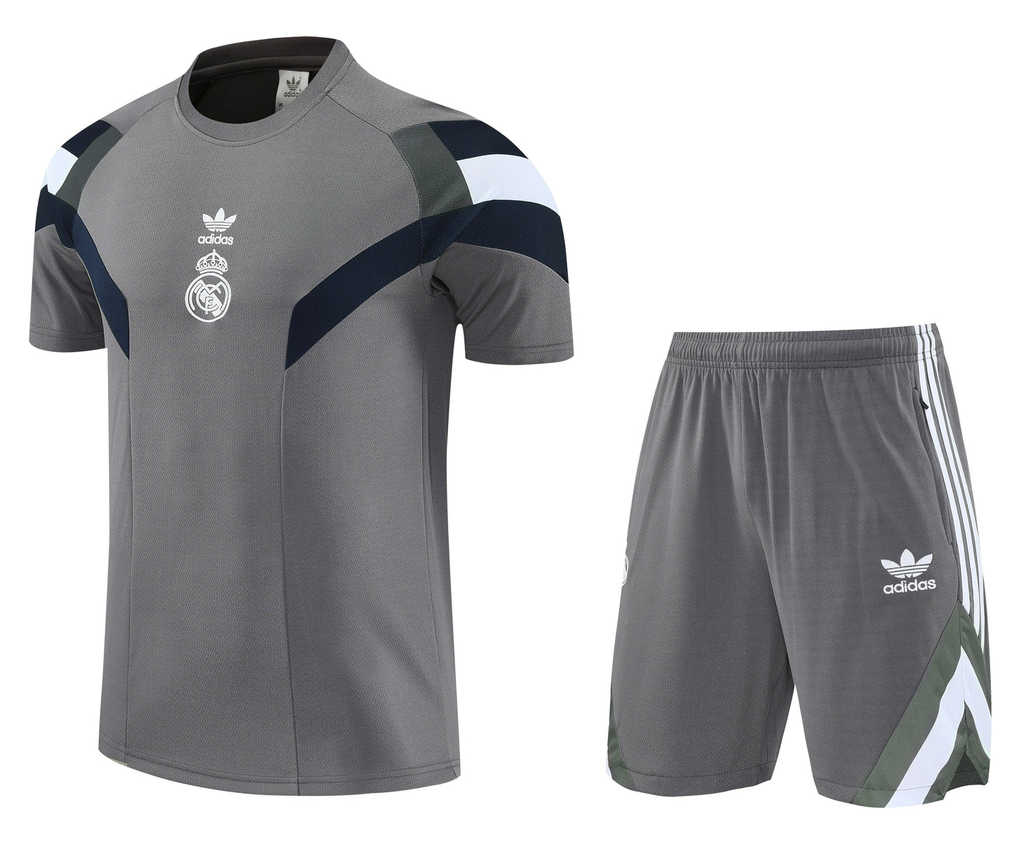 CAMISETA Y PANTALÓN CORTO ENTRENAMIENTO REAL MADRID 25/26