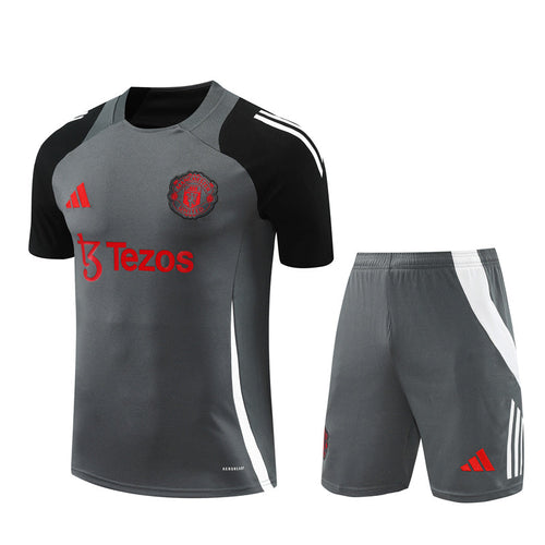 CAMISETA Y PANTALONES CORTOS PARA NIÑO MANCHESTER UNITED 24/25