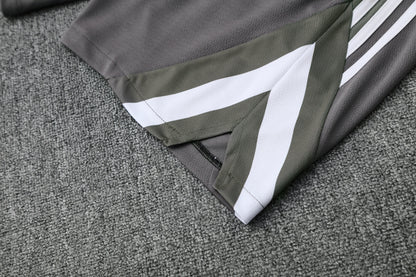 CAMISETA Y PANTALÓN CORTO ENTRENAMIENTO REAL MADRID 25/26