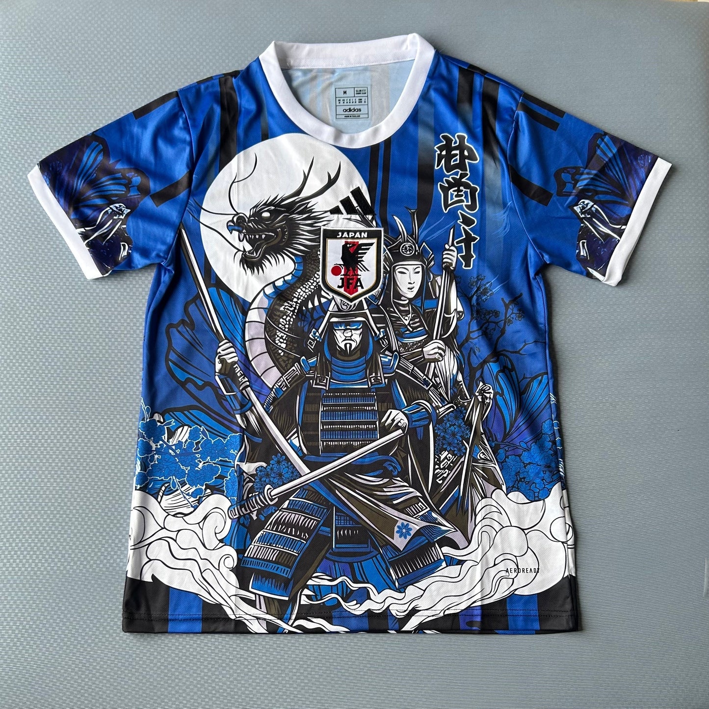 CAMISETA JAPON EDICIÓN ESPECIAL DRAGON BALL 25/26