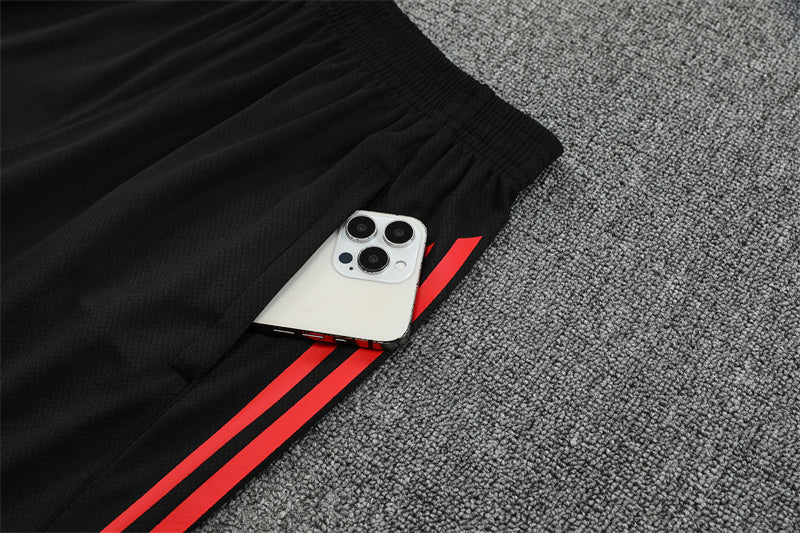 CAMISETA Y PANTALÓN ENTRENAMIENTO LIVERPOOL 25/26