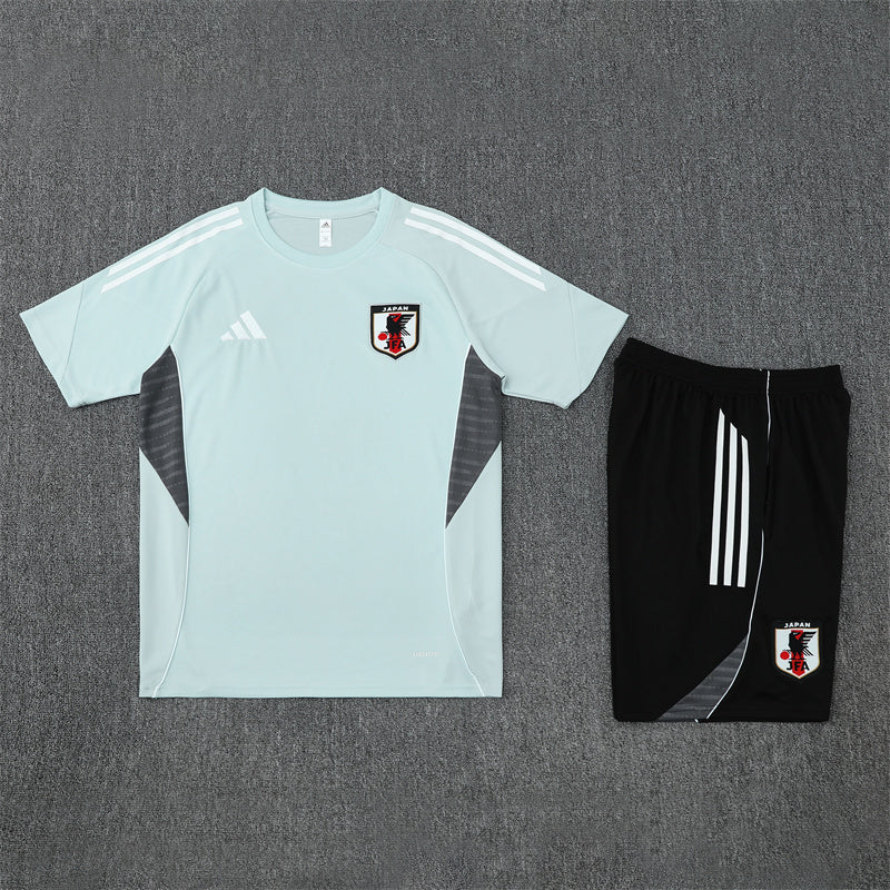 CAMISETA Y PANTALÓN ENTRENAMIENTO JAPÓN 25/26