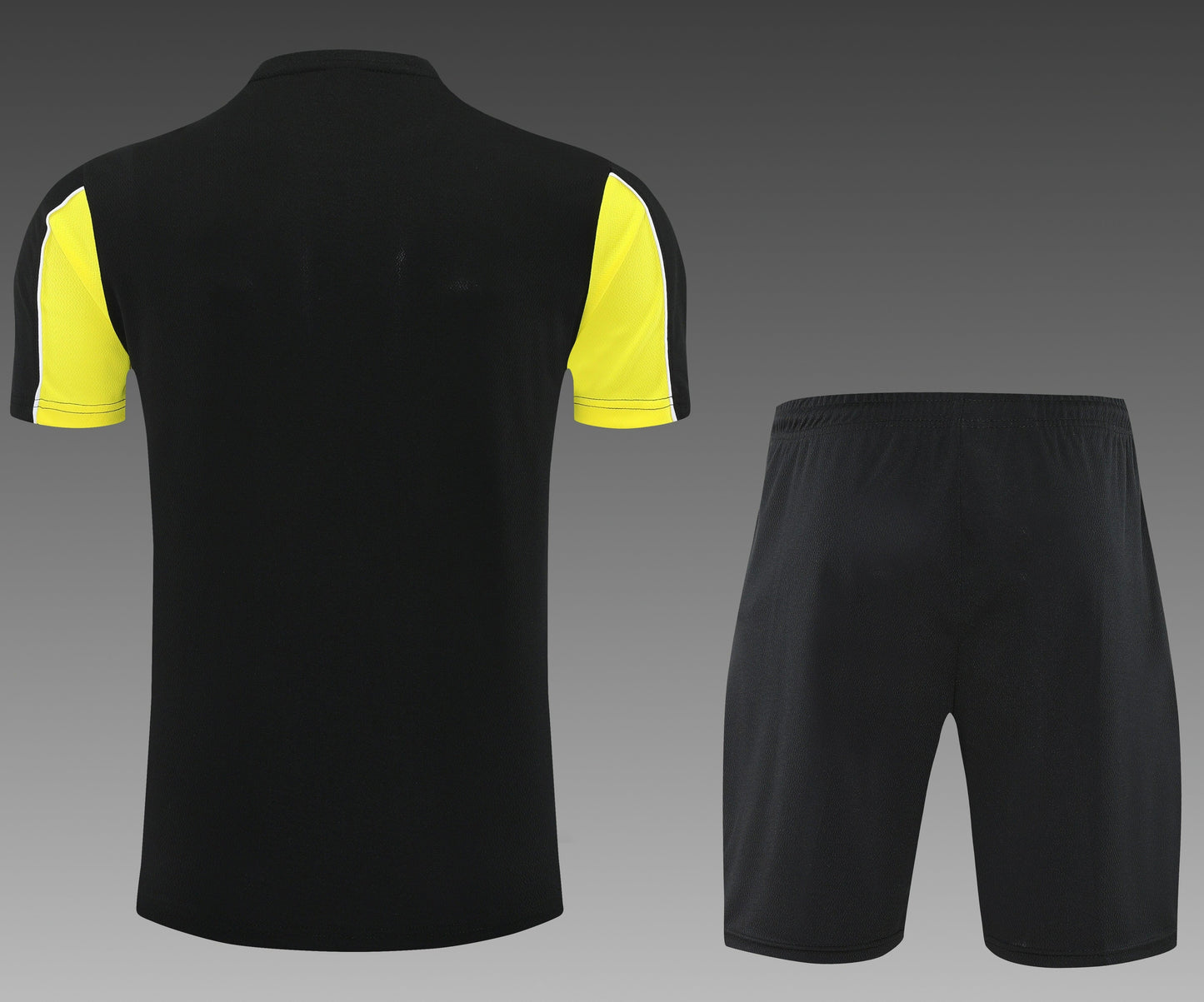 CAMISETA Y PANTALÓN CORTO ENTRENAMIENTO BORUSSIA DORTMUND 25/26