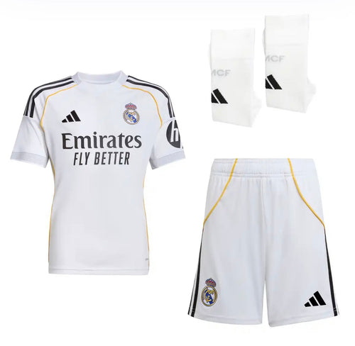 CAMISETA Y PANTALONES CORTOS NIÑOS REAL MADRID HOME 25/26 - CON MEDIAS