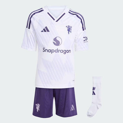 CAMISETA Y PANTALONES CORTOS PARA NIÑO MANCHESTER UNITED AWAY 25/26 - CON MEDIAS