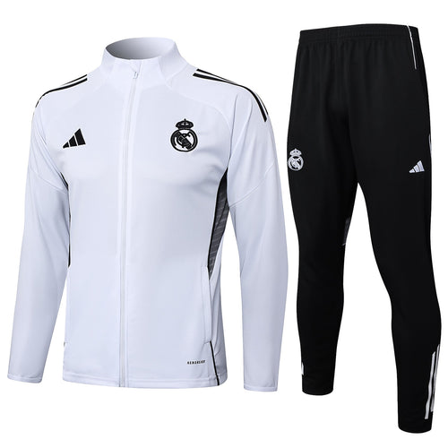 CHANDAL NIÑO REAL MADRID 25/26