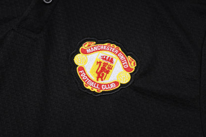 CAMISETA Y PANTALÓN MANCHESTER UNITED 25/26