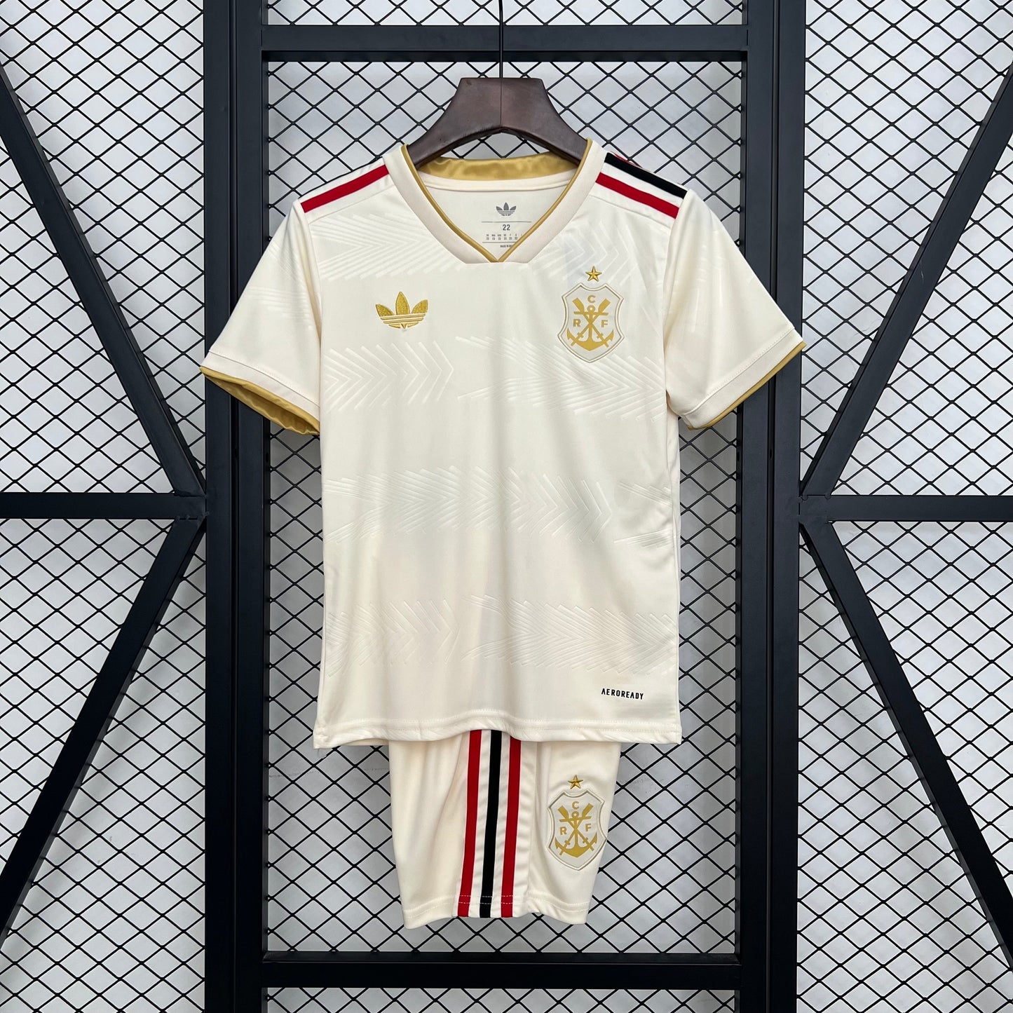 CAMISETA Y PANTALÓN CORTO NIÑO FLAMENGO THIRD 25/26