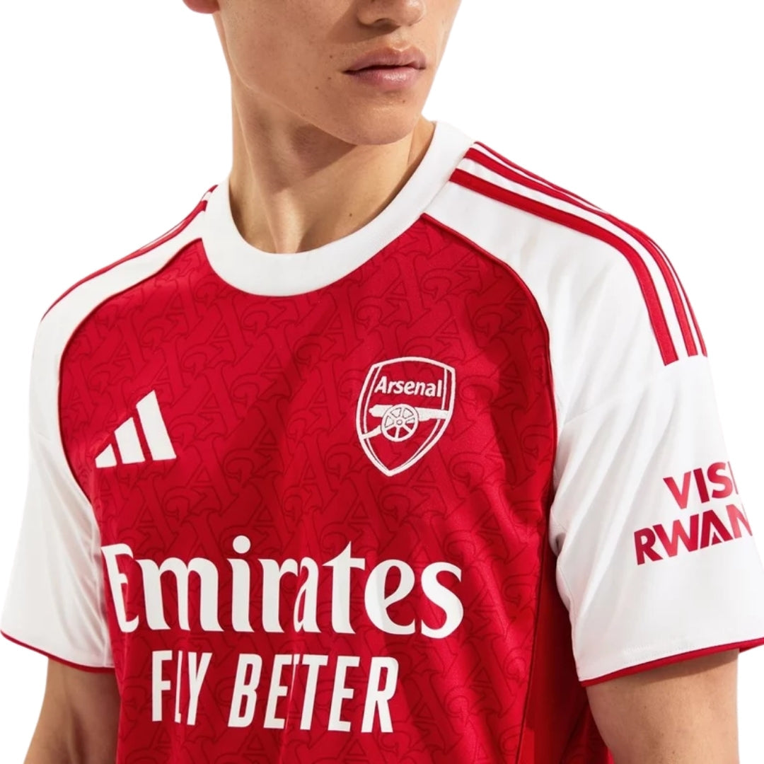 Camiseta oficial local Arsenal 2025 2026, roja y blanca, logos visibles, Reino del Futbol