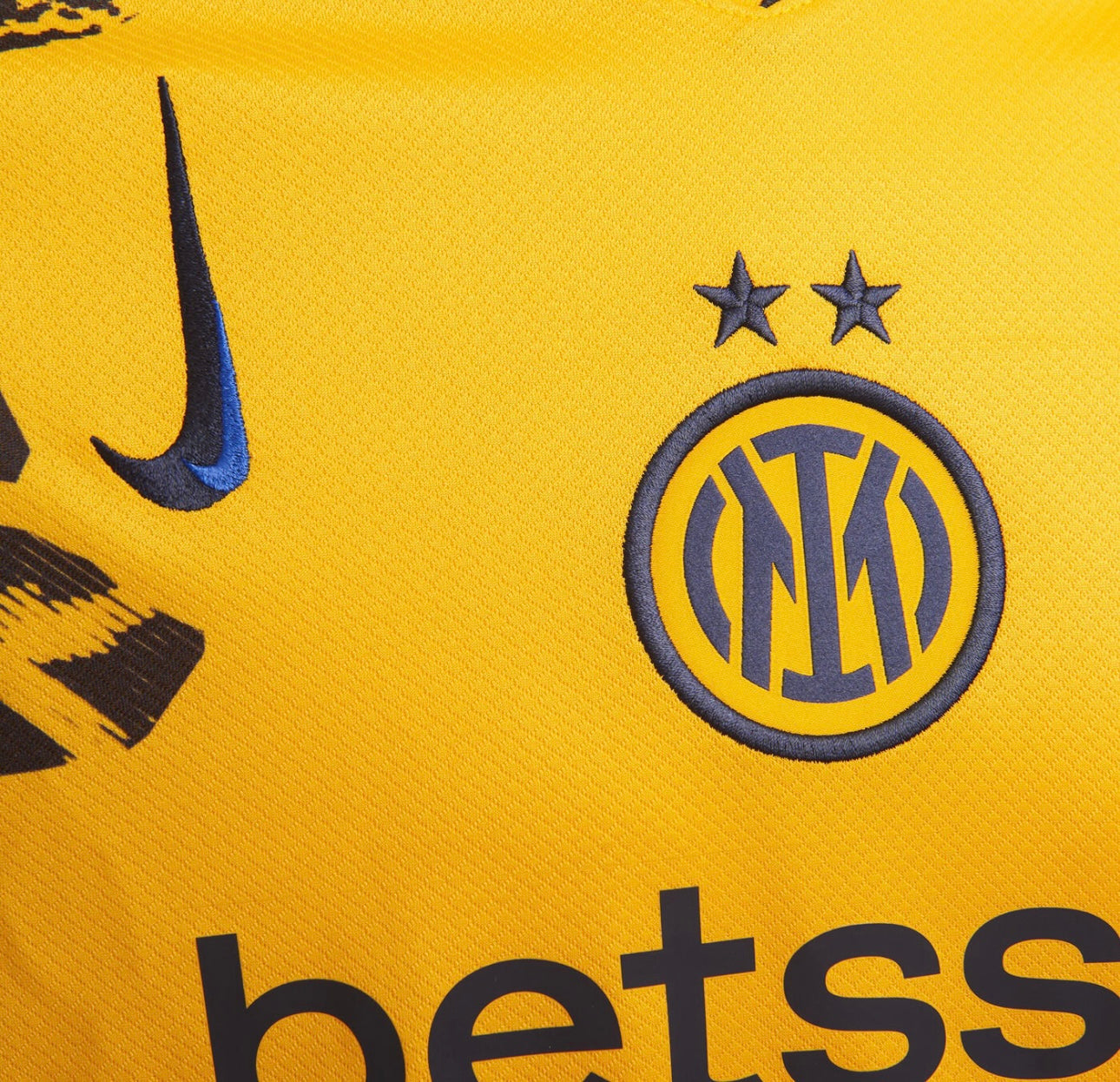 CAMISETA Y PANTALON CORTO PARA NIÑO INTER THIRD 24/25